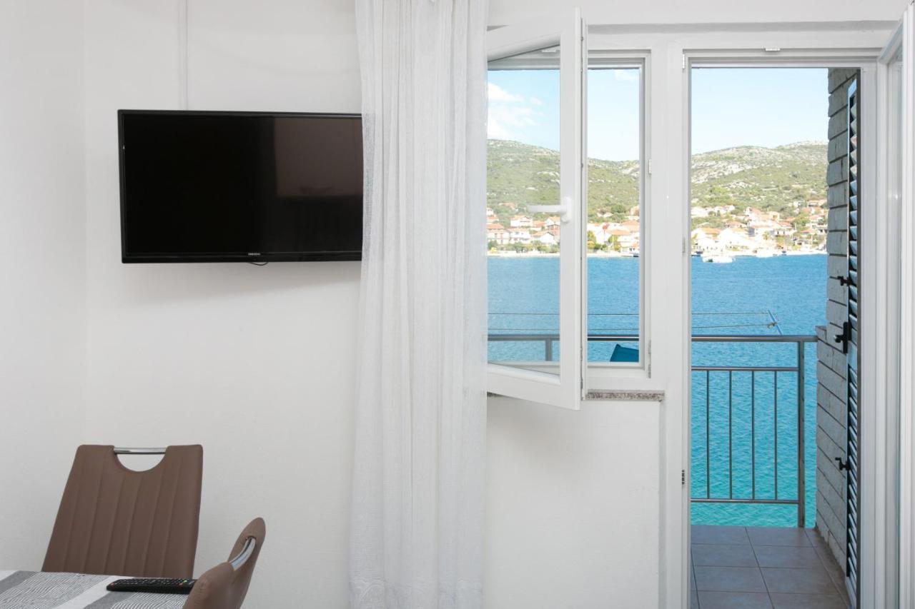 Apartments Babin Vinisce Exterior foto