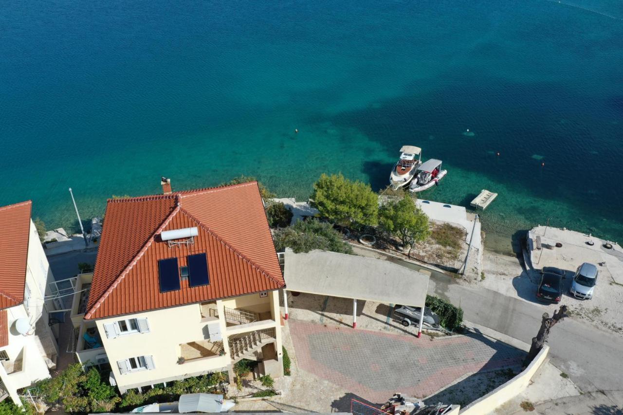 Apartments Babin Vinisce Exterior foto